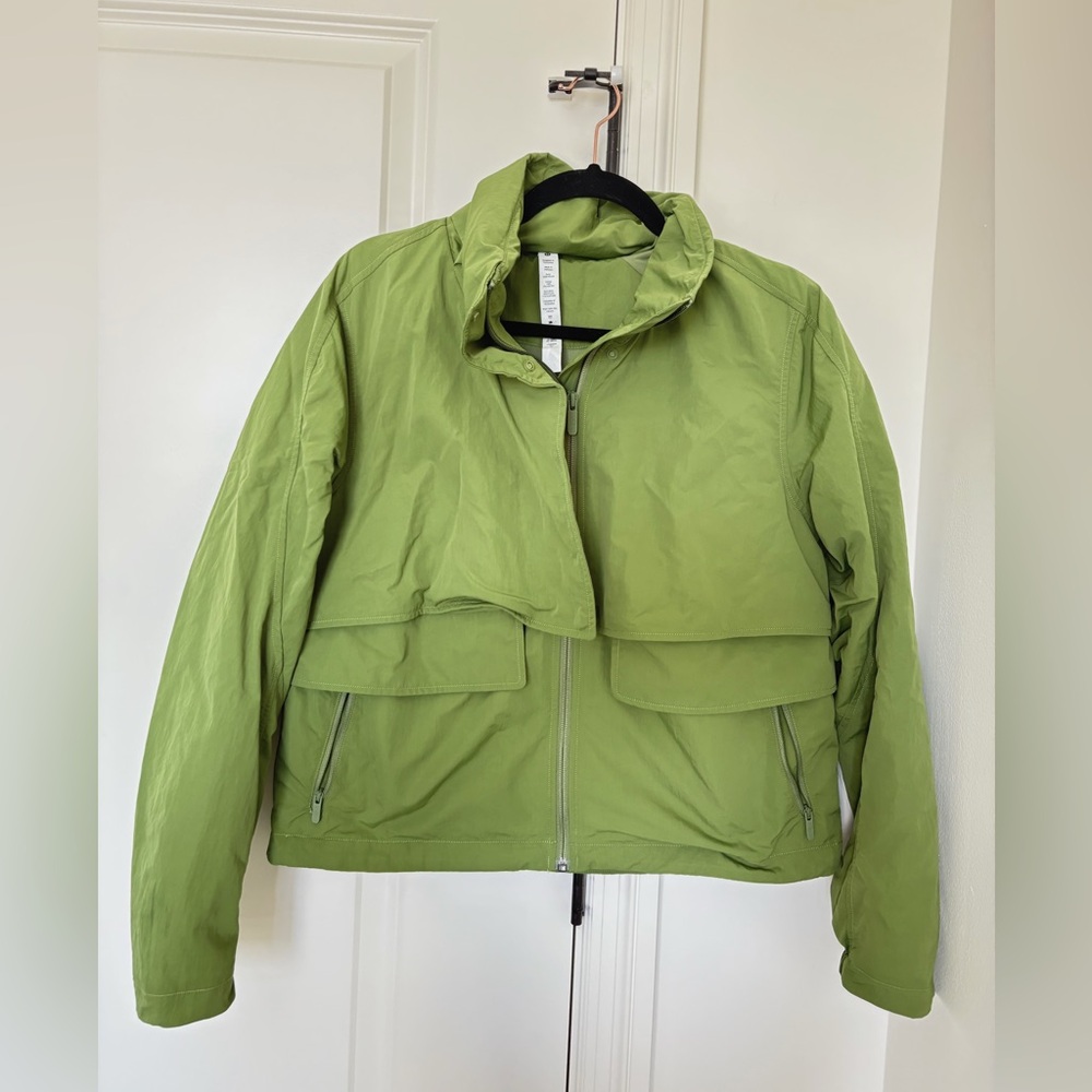 LULULEMON Green Foliage Always Effortless Jacket Size 6